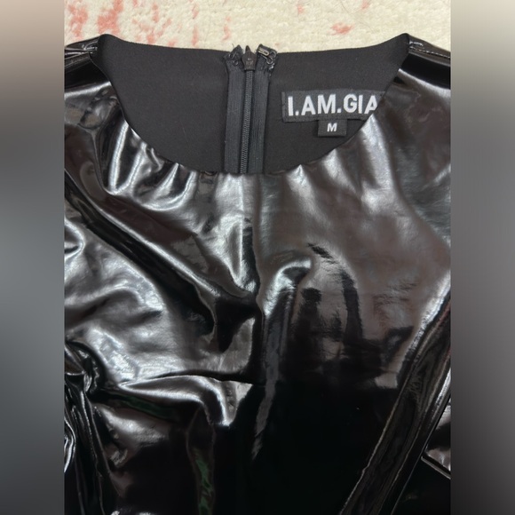 I AM GIA latex-like long sleeve bodysuit - Picture 5 of 7